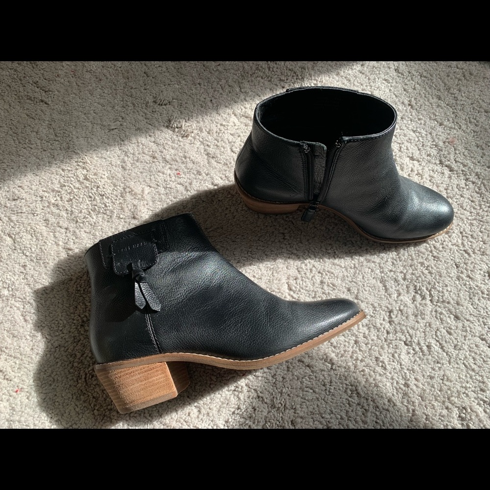 Cole Haan- Womens Booties size 5.5